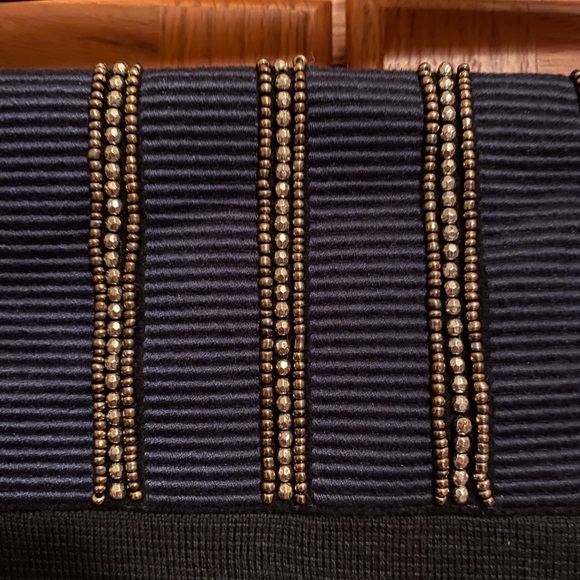 Women’s Tory Pencil skirt - Picture 3 of 5